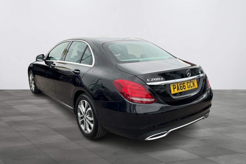 MERCEDES-BENZ C CLASS