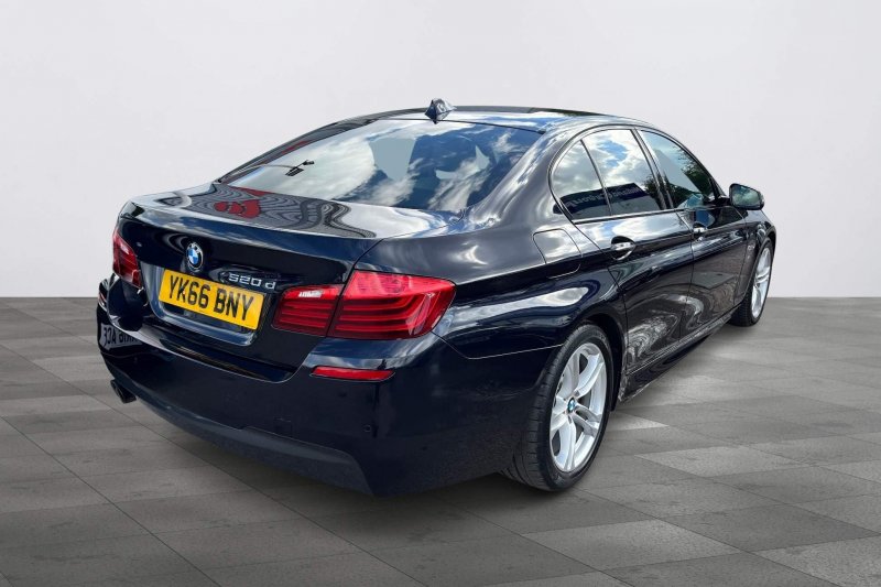BMW 5 SERIES