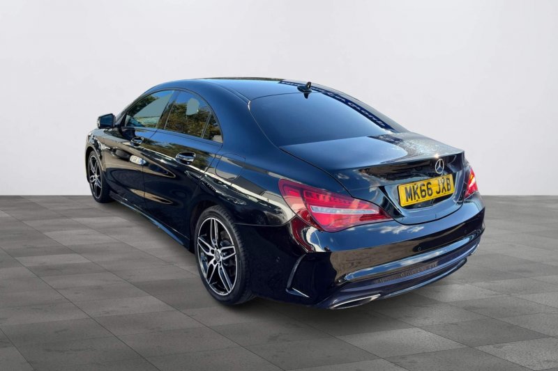 MERCEDES-BENZ CLA
