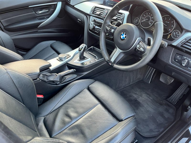 BMW 3 SERIES