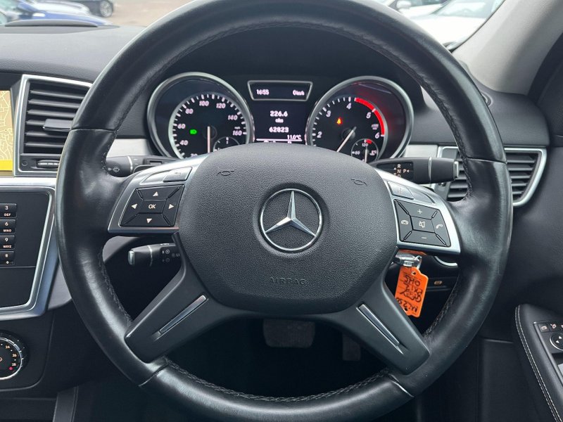 MERCEDES-BENZ M CLASS