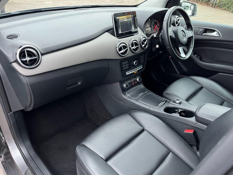 MERCEDES-BENZ B CLASS
