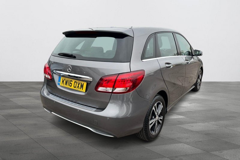 MERCEDES-BENZ B CLASS