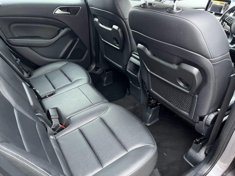 MERCEDES-BENZ B CLASS