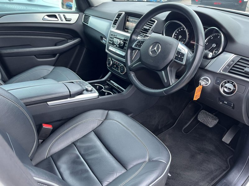 MERCEDES-BENZ M CLASS