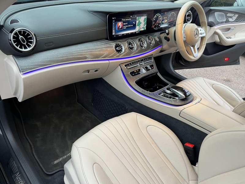 MERCEDES-BENZ CLS