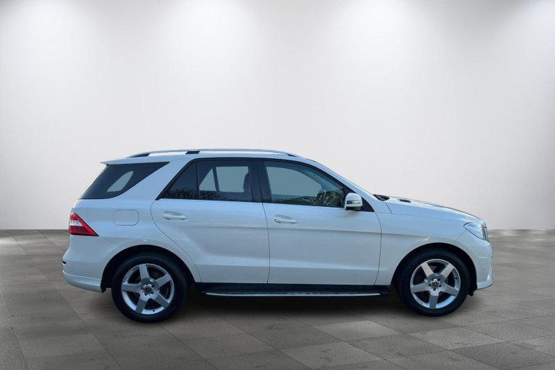 MERCEDES-BENZ M CLASS