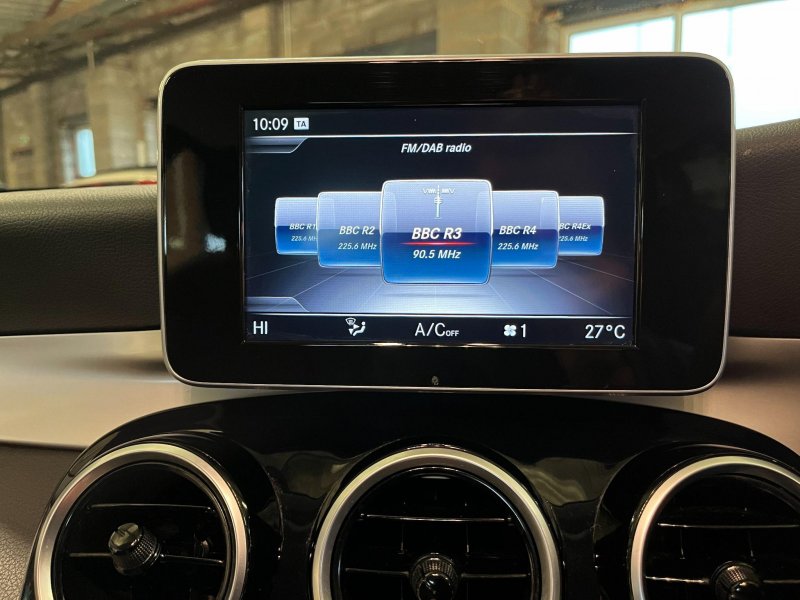 MERCEDES-BENZ C CLASS