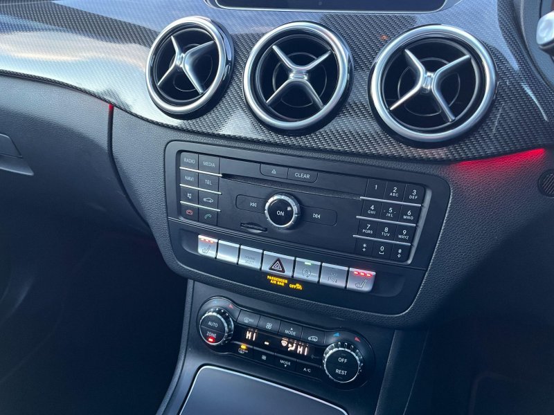 MERCEDES-BENZ B CLASS