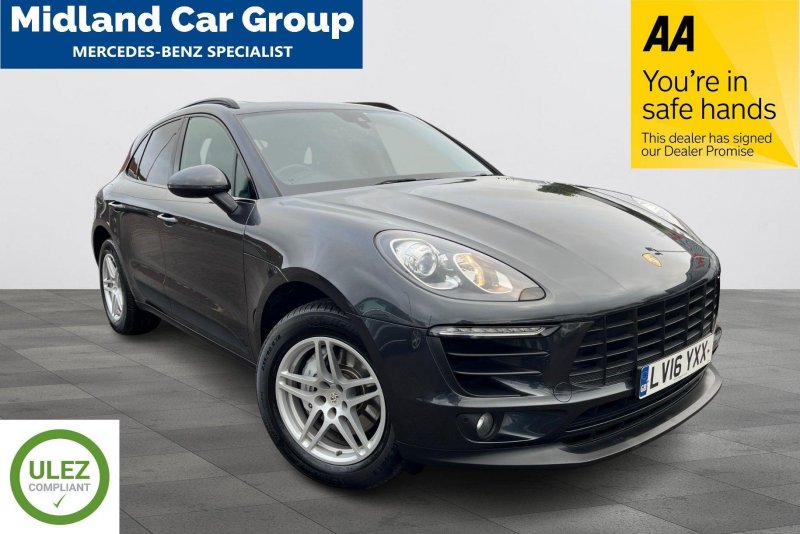 PORSCHE MACAN