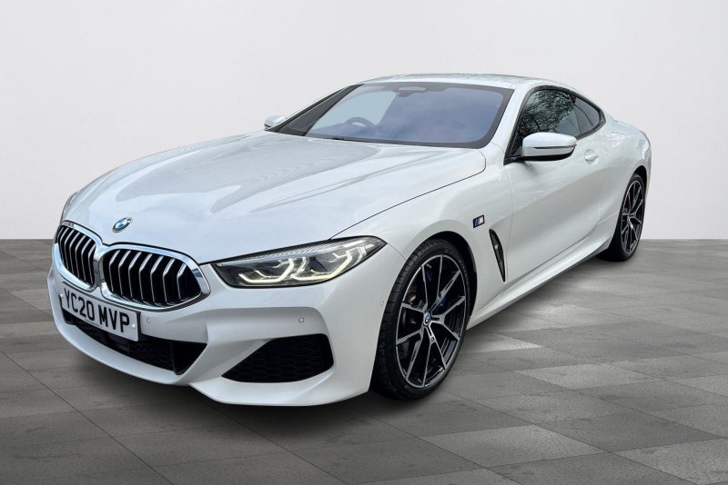 BMW 8 SERIES
