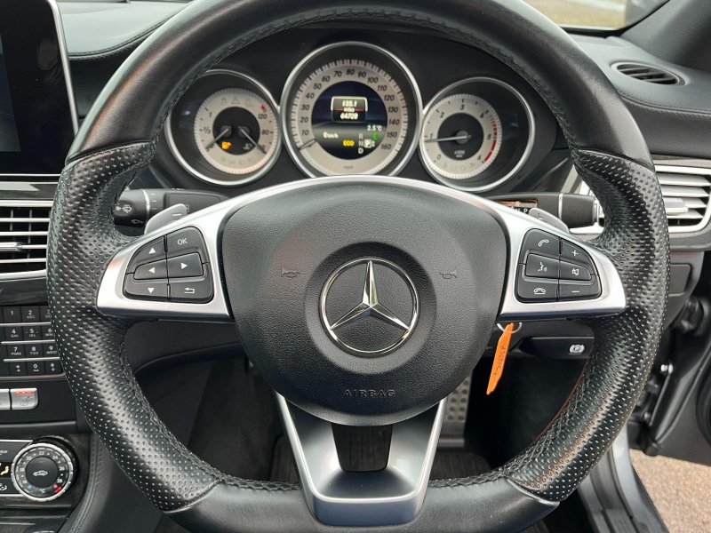 MERCEDES-BENZ CLS