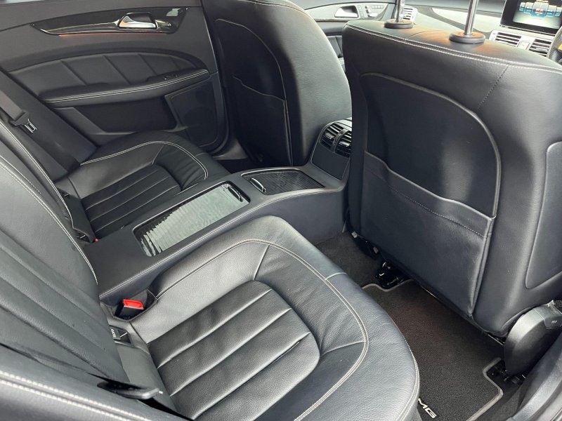 MERCEDES-BENZ CLS