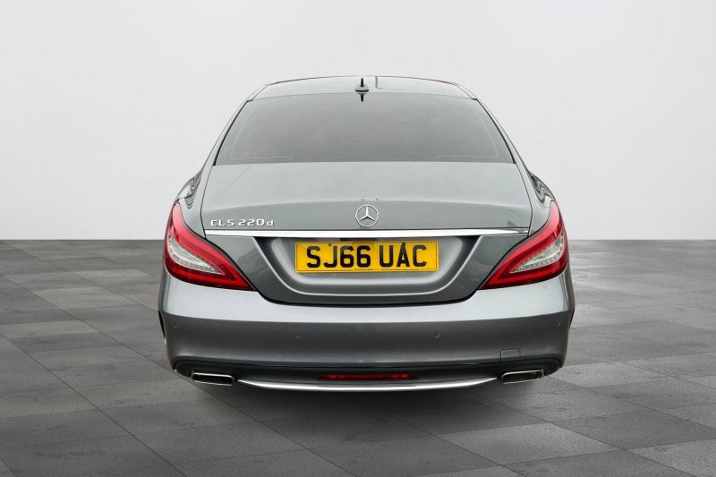 MERCEDES-BENZ CLS