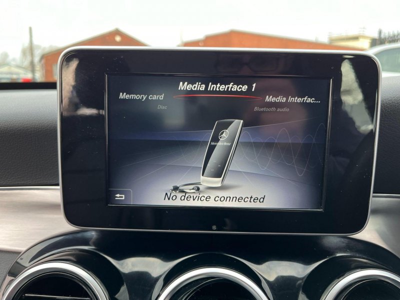 MERCEDES-BENZ C CLASS