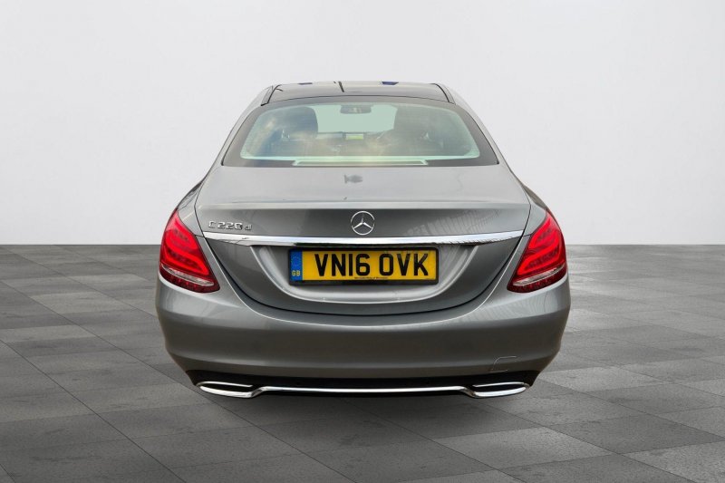 MERCEDES-BENZ C CLASS