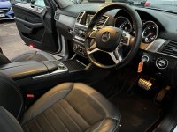 MERCEDES-BENZ M CLASS