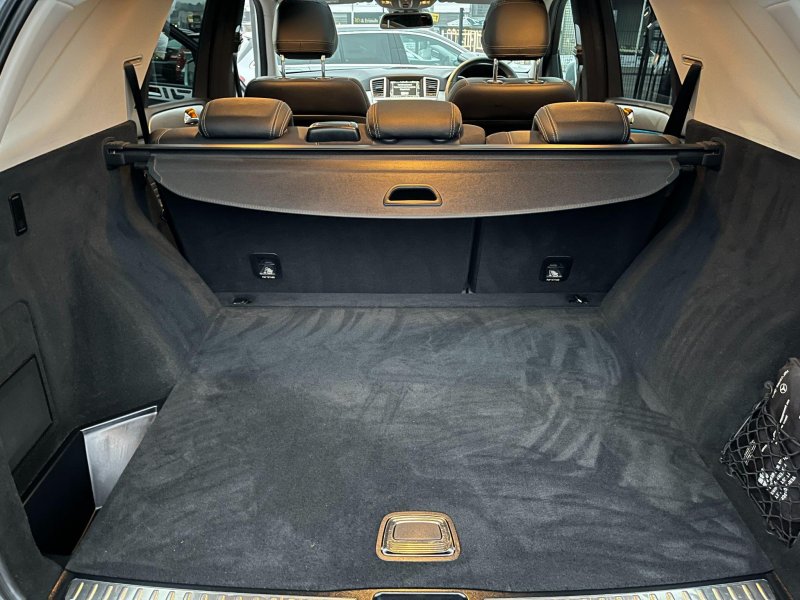 MERCEDES-BENZ M CLASS