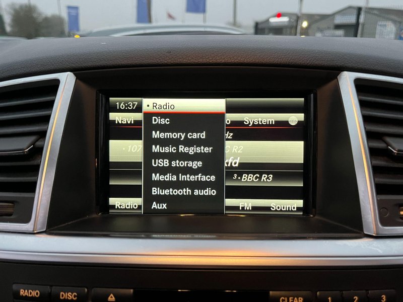MERCEDES-BENZ M CLASS