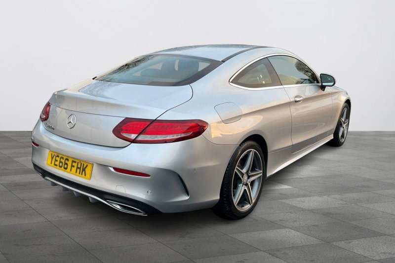 MERCEDES-BENZ C CLASS