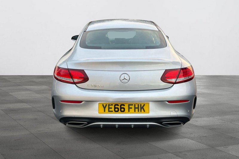 MERCEDES-BENZ C CLASS