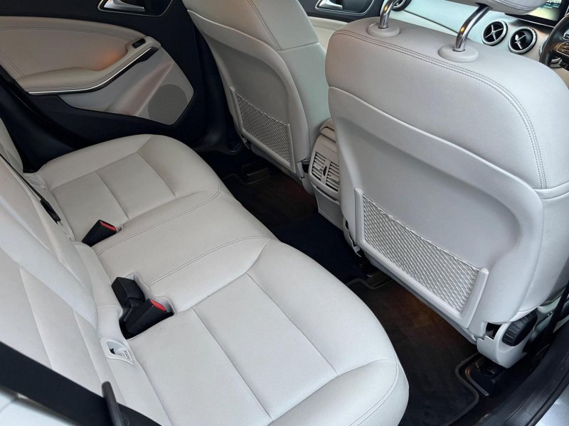 MERCEDES-BENZ GLA CLASS