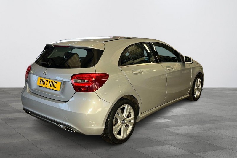 MERCEDES-BENZ A CLASS