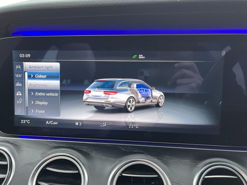 MERCEDES-BENZ E CLASS