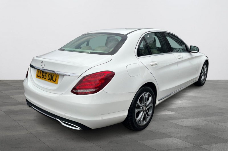 MERCEDES-BENZ C CLASS
