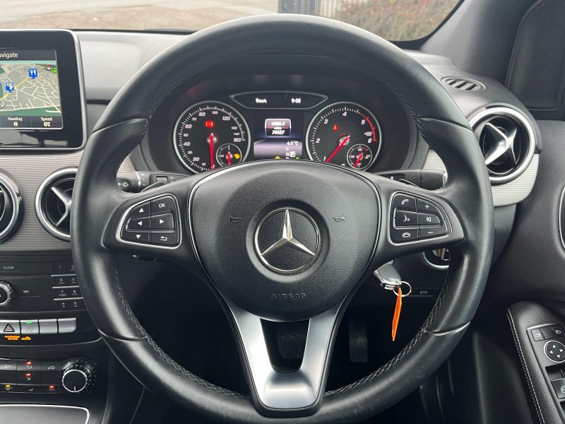MERCEDES-BENZ B CLASS