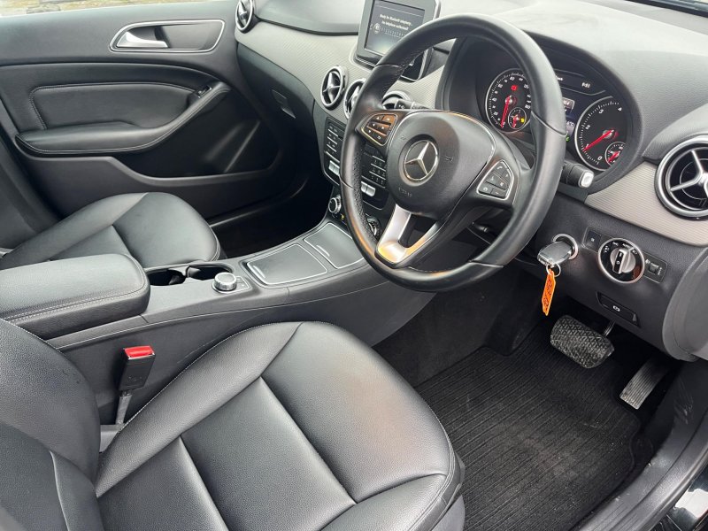MERCEDES-BENZ B CLASS
