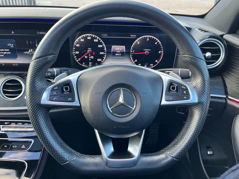 MERCEDES-BENZ E CLASS