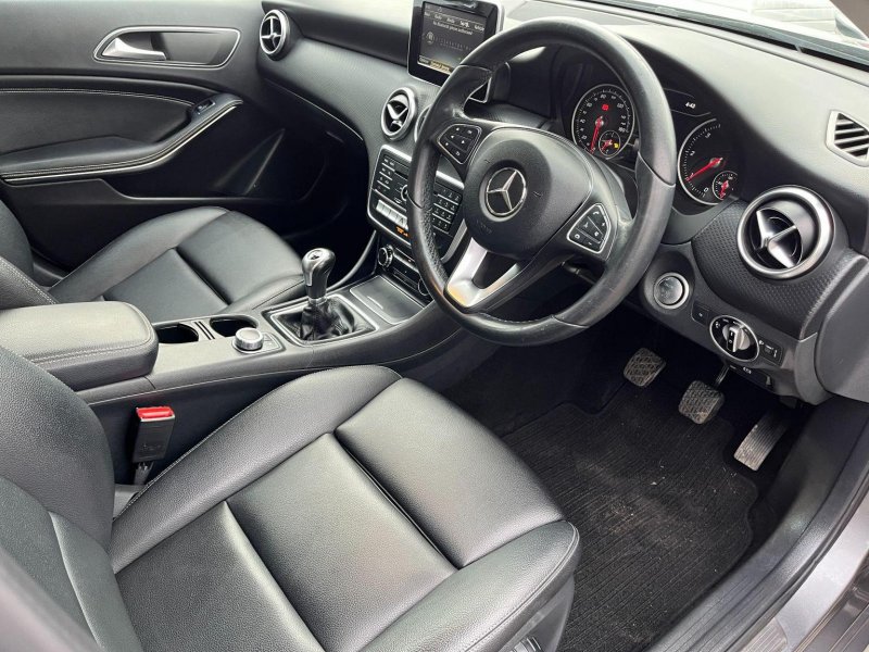 MERCEDES-BENZ A CLASS