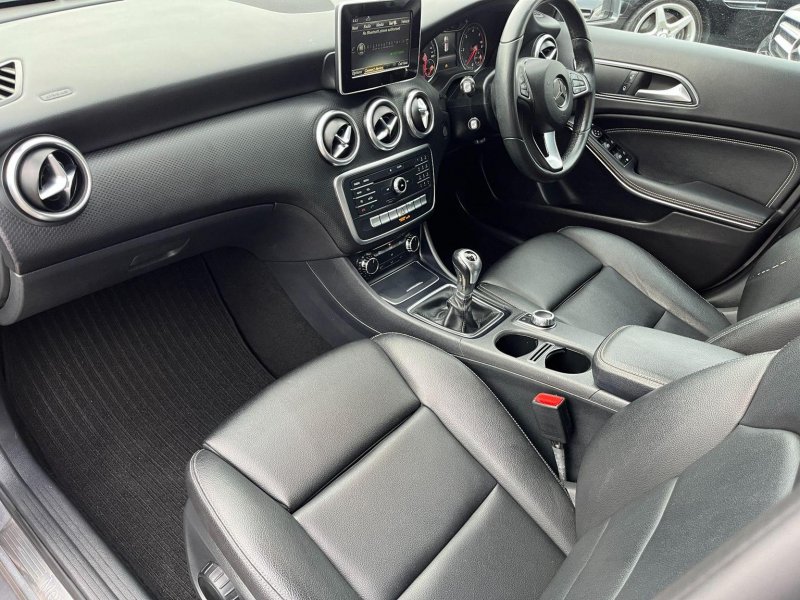 MERCEDES-BENZ A CLASS