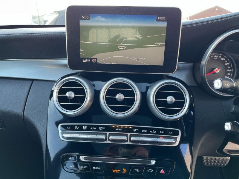 MERCEDES-BENZ C CLASS