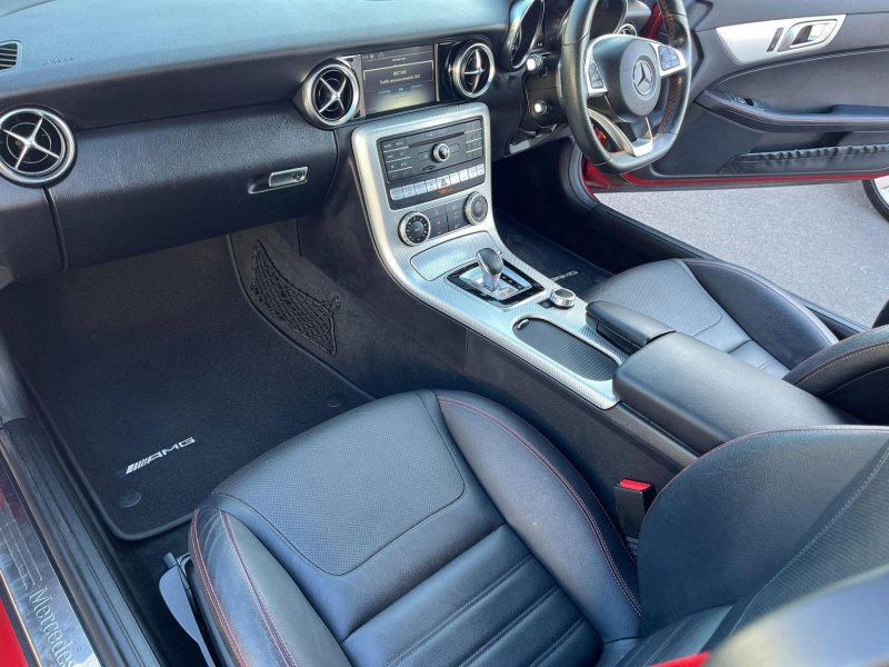 MERCEDES-BENZ SLC