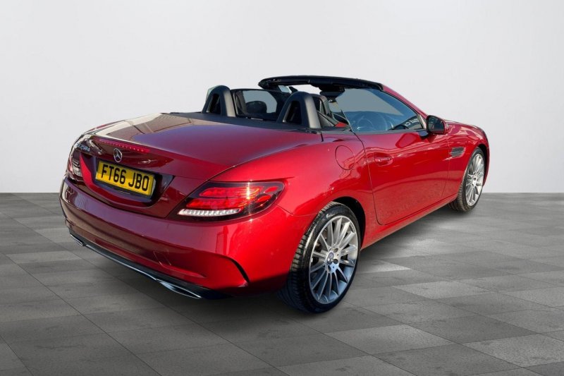 MERCEDES-BENZ SLC