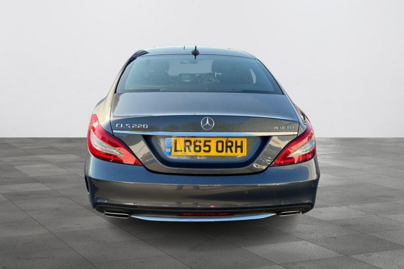 MERCEDES-BENZ CLS
