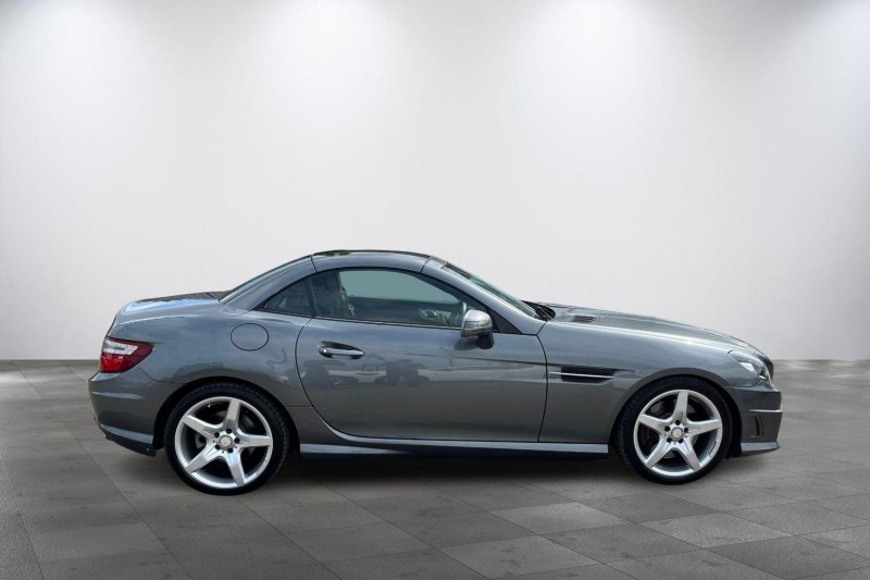 MERCEDES-BENZ SLK