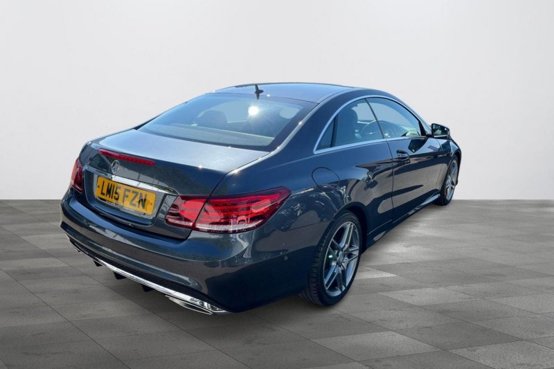MERCEDES-BENZ E CLASS