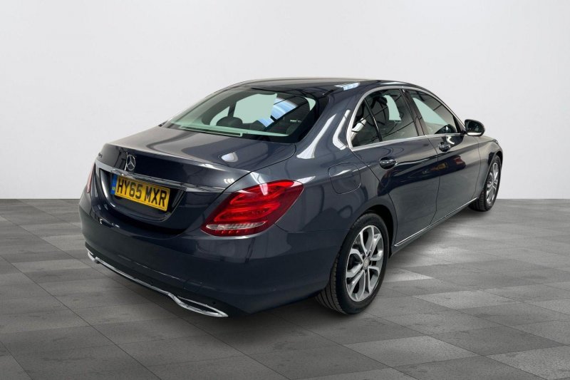 MERCEDES-BENZ C CLASS
