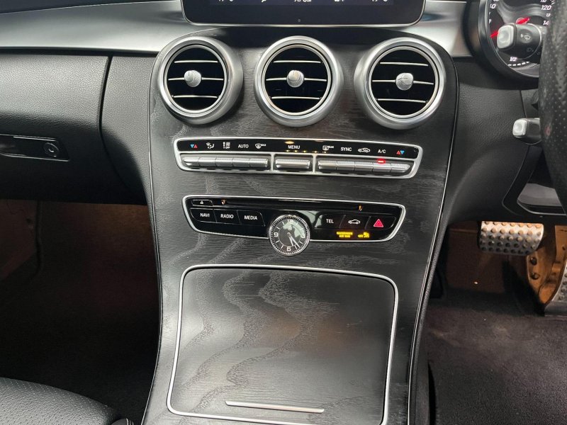 MERCEDES-BENZ C CLASS