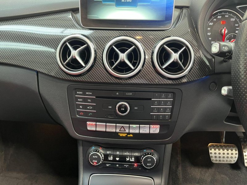 MERCEDES-BENZ B CLASS