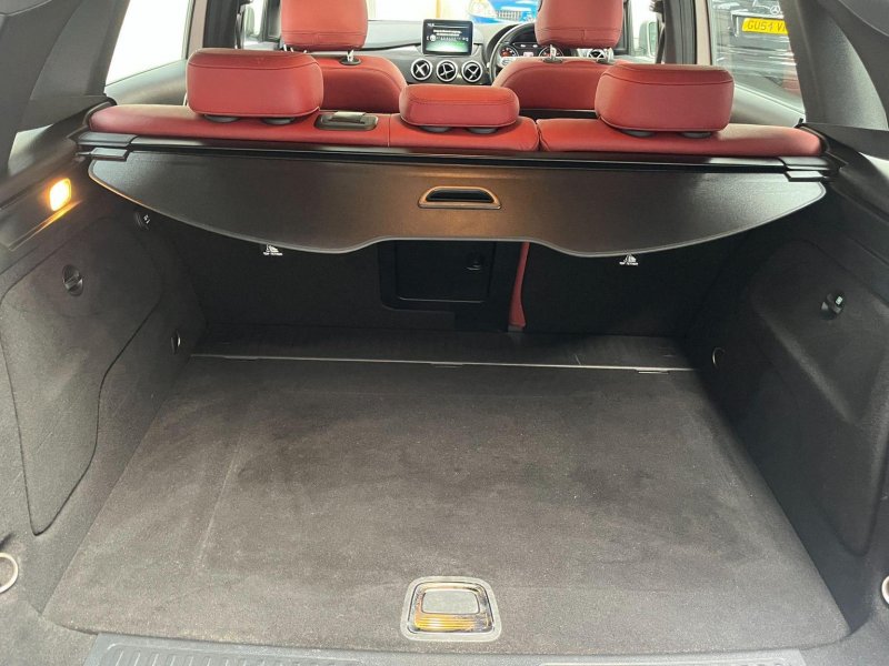 MERCEDES-BENZ B CLASS